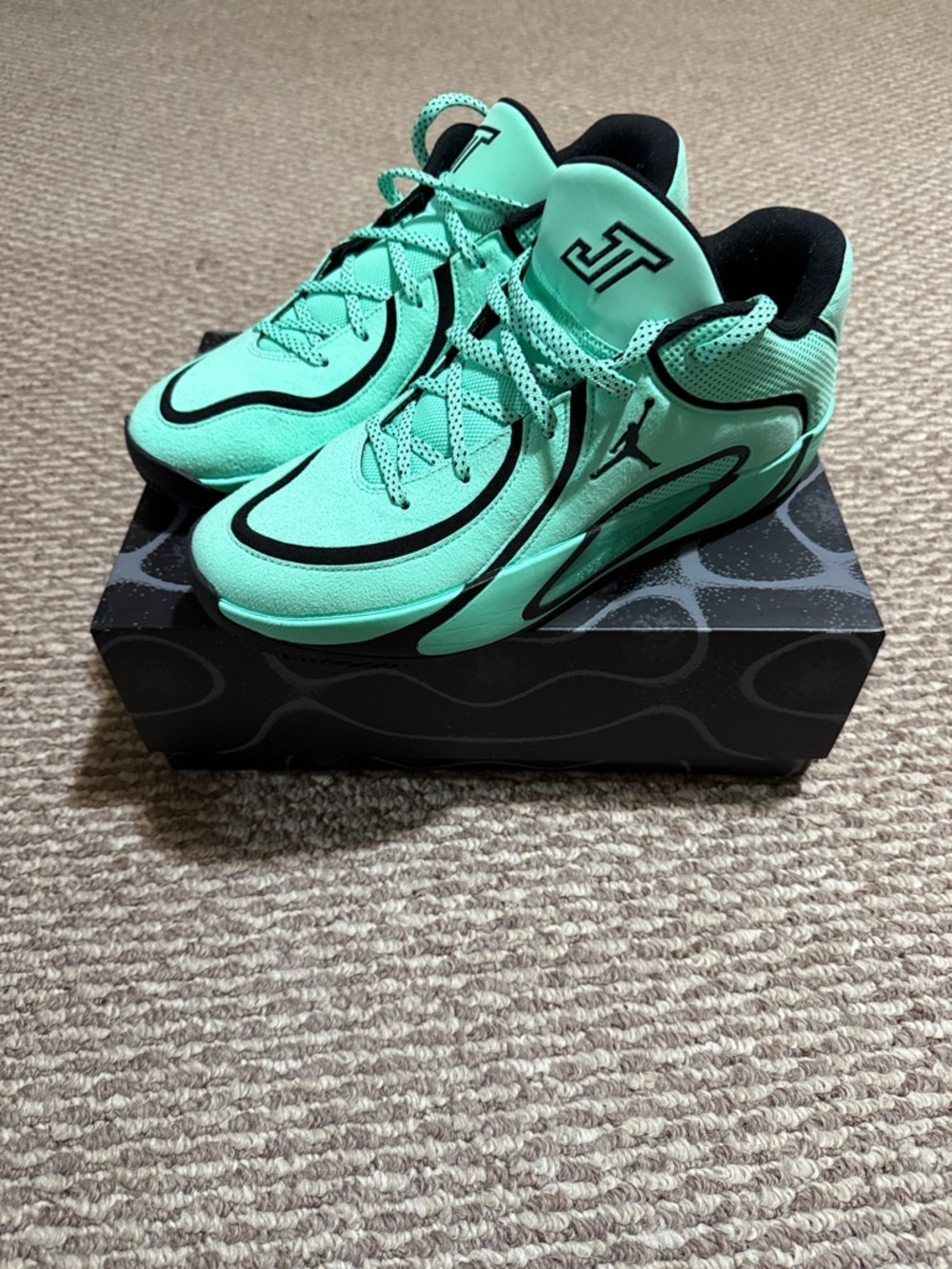 Jordan Tatum 4 
Green Glow/Black
